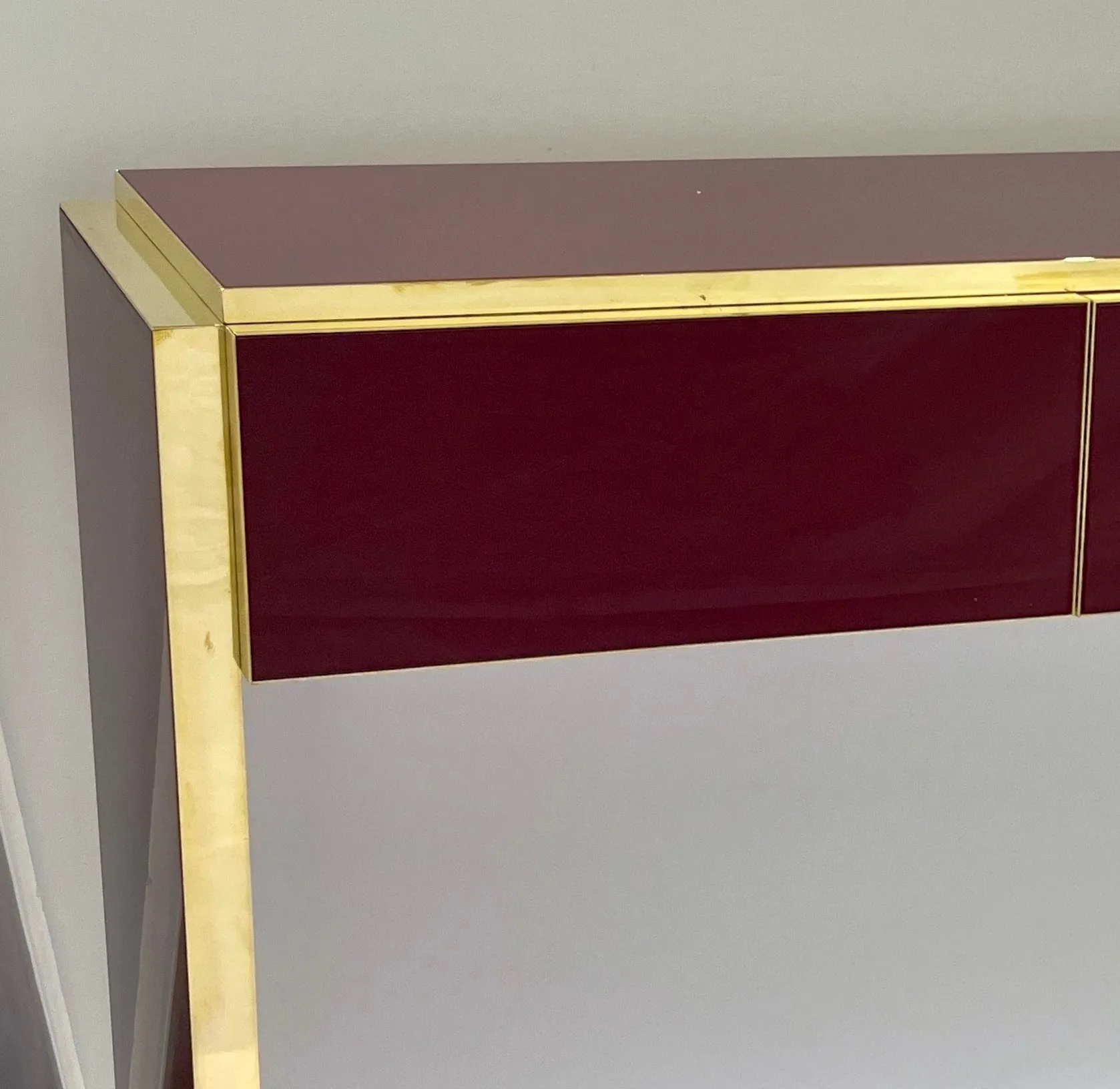 Bespoke Italian Long 4 Drawers Burgundy Wine & Brass Console Table/Sideboard