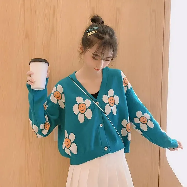 Daisy Print Women's Cardigan: Korean Style V-neck Knitted Cardigan with Floral Print