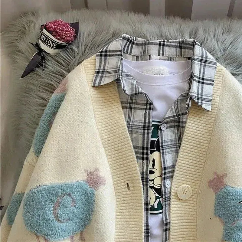 Fluffy Sheep Women's Cardigan: Ideal for casual wear or teachers