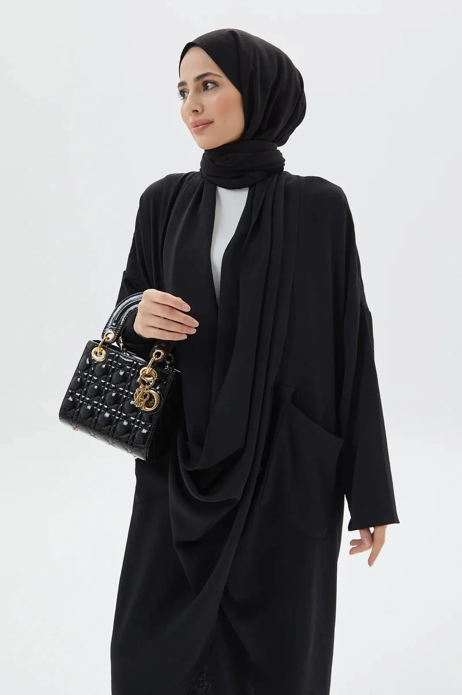 Kangaroo Abaya