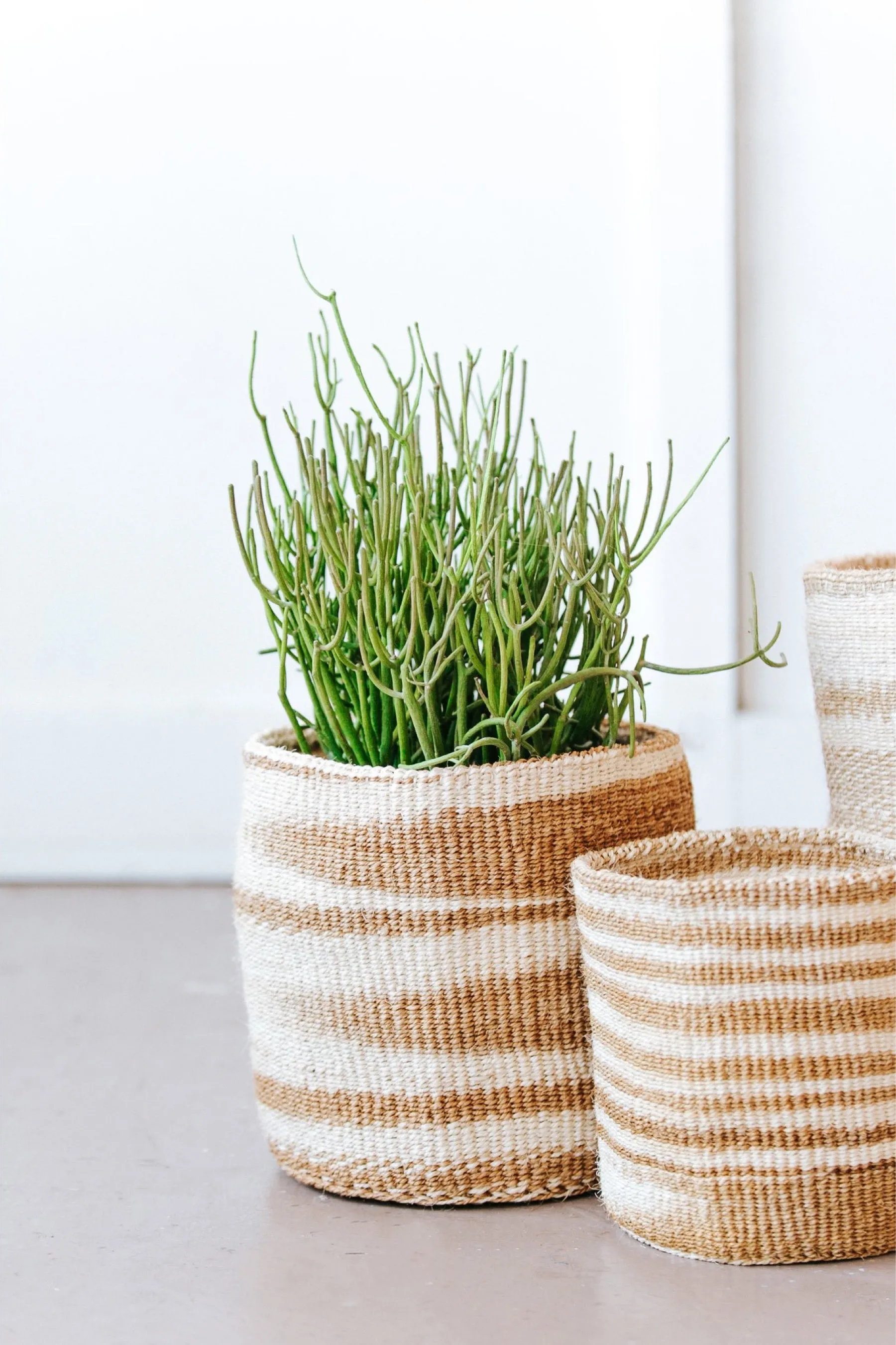 Medium Smoke Swirl Storage Basket