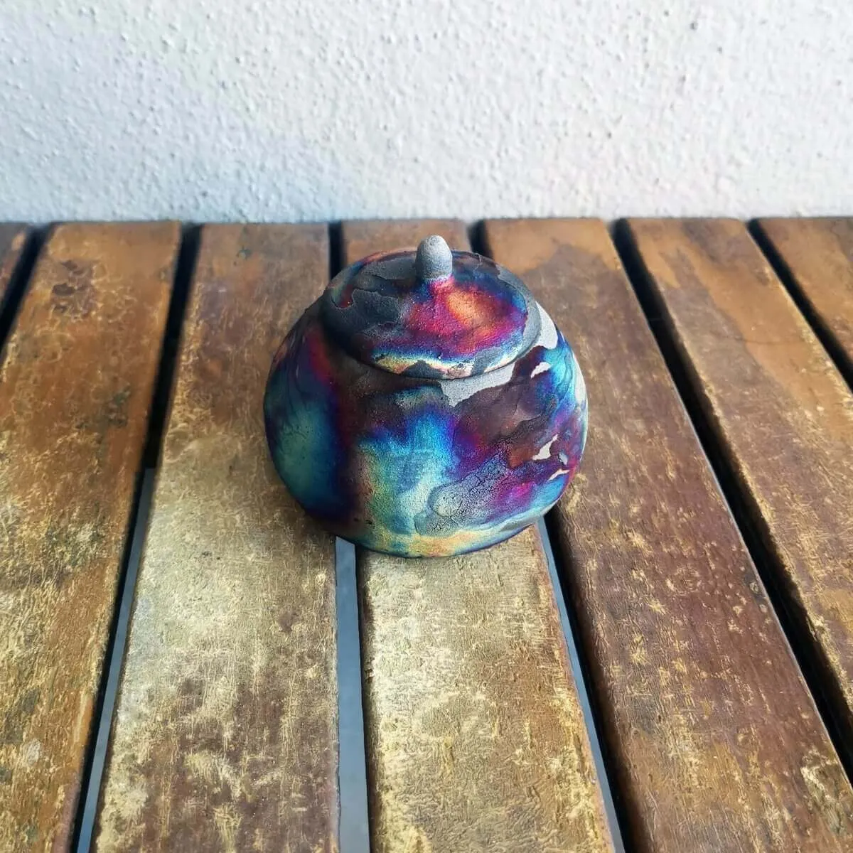 RAAQUU AI Mini Raku Pottery Urn for Remains - 3.4 oz capacity for child, pet, dog, cat