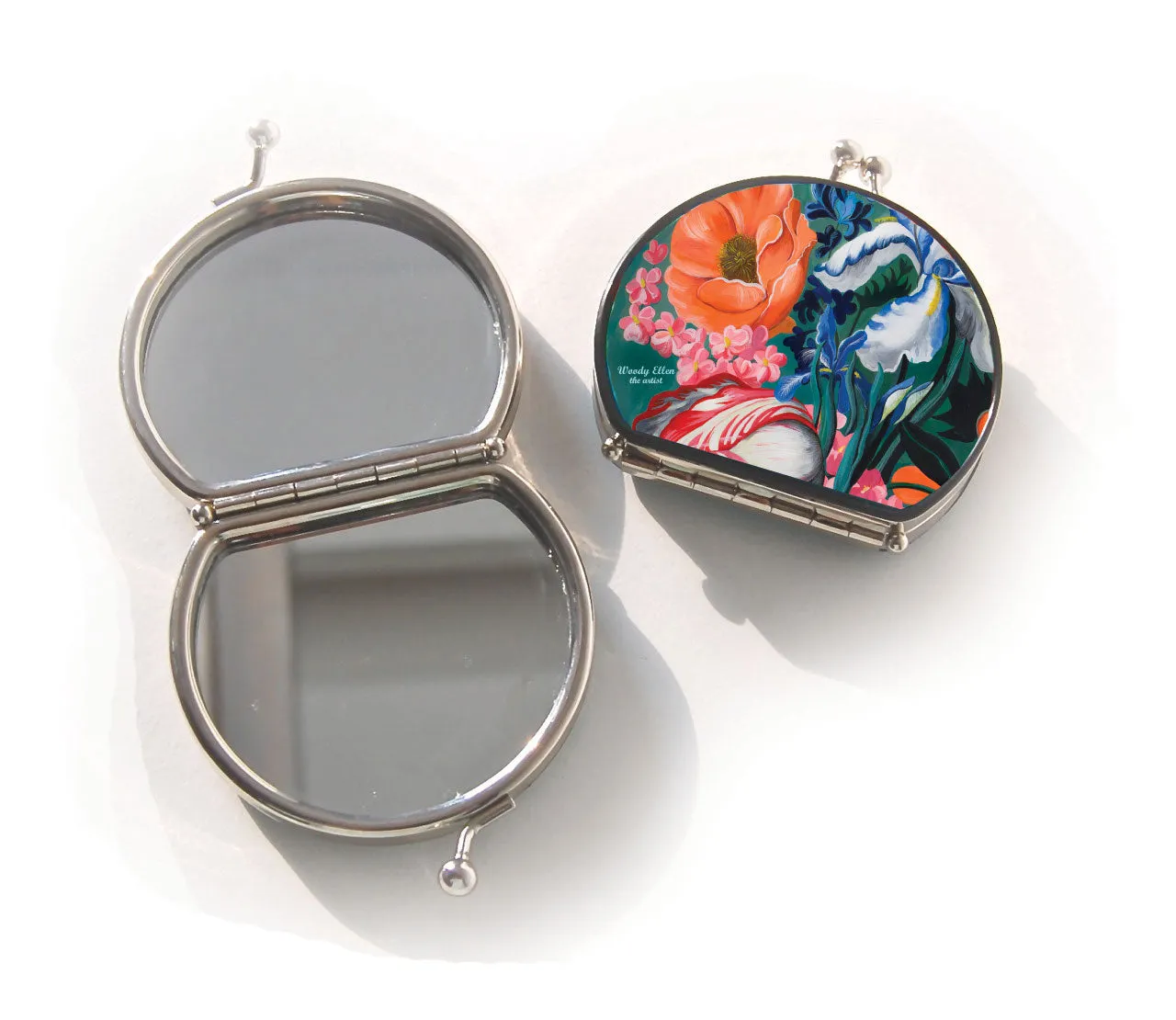 Retro compact mirror, Forest