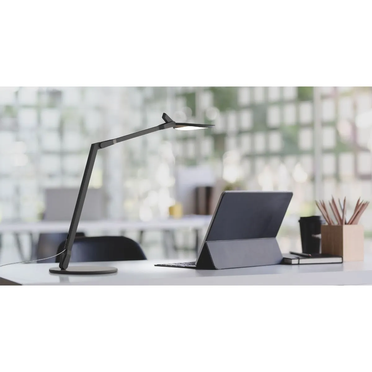 Splitty Reach Matte Black Contemporary LED Desk Lamp with Table Base and USB Port