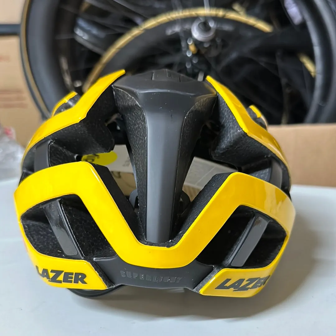 Team Jumbo Visma - Lazer Genesis MIPS - Yellow Black Gold 2023